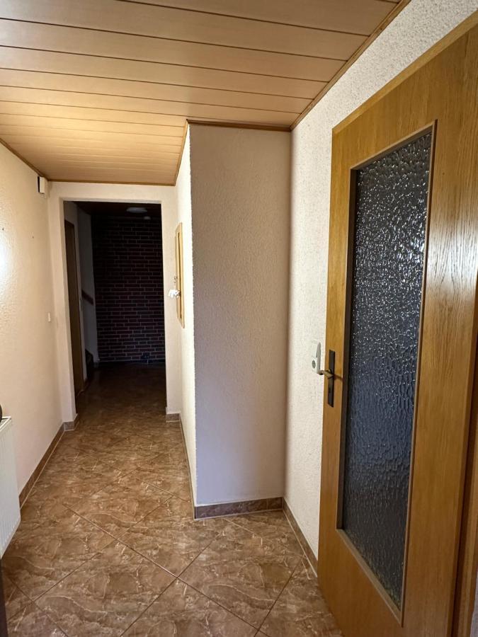Pension „Haus 11“ Lauta Εξωτερικό φωτογραφία
